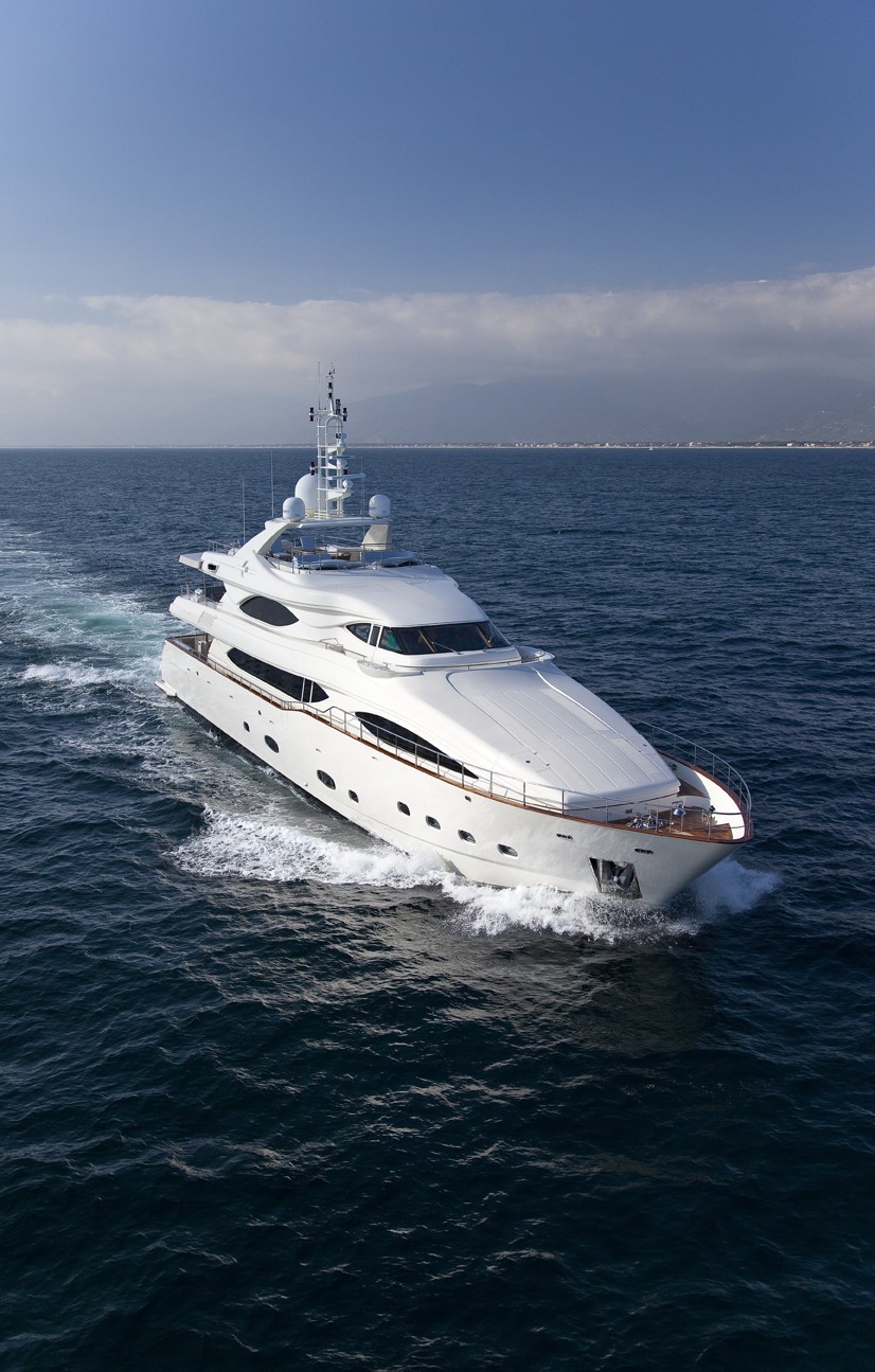 40m crn yacht